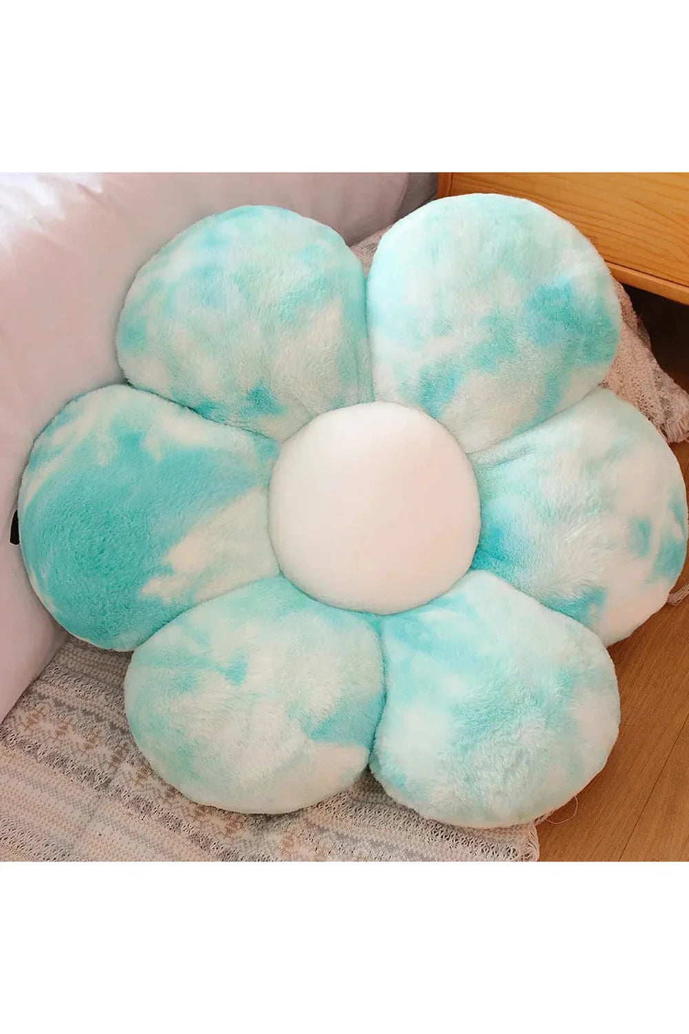 Lisslune | Daisy-shaped cushion