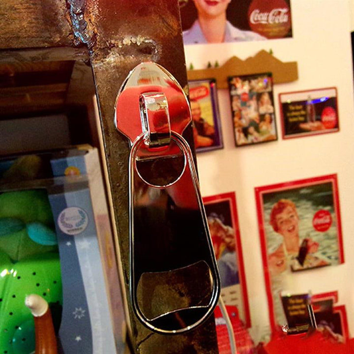 Lisslune | Magnetic Zipper Bottle Opener