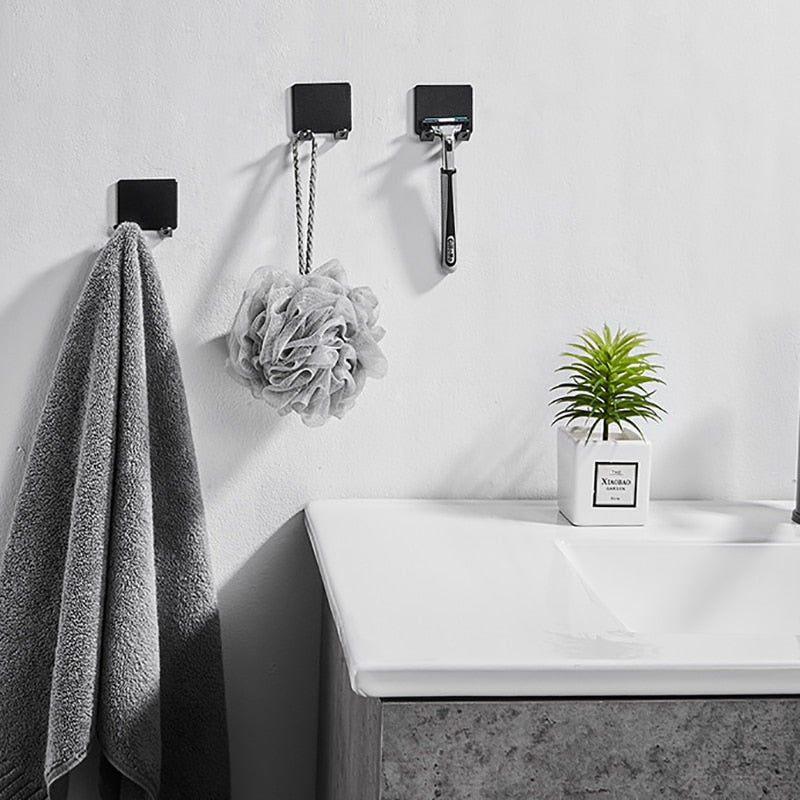 Lisslune | Punch-free Razor Holder Storage Hook (1/2/3 Pieces) - Wall Mounted Men's Razor Shelf for the Bathroom