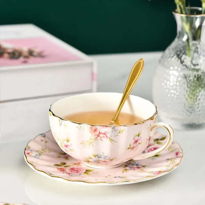 Lisslune | Elegant Bone China Porcelain Coffee Cup - Luxurious and Unique Design