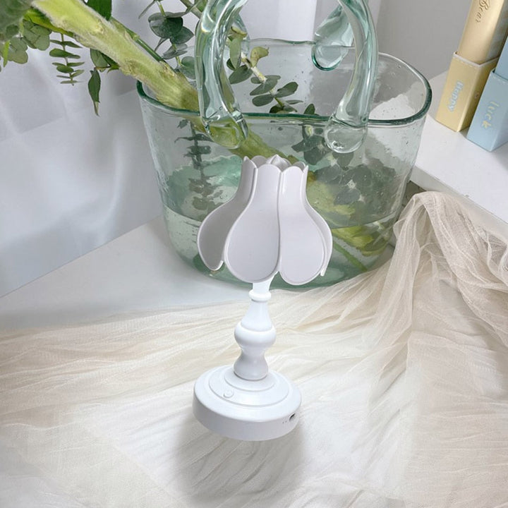 Lisslune | Retro Lotus Desktop Lamp
