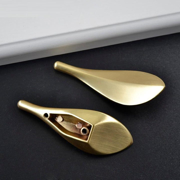 Lisslune | Nordic Elegance Solid Brass Gold Leaf Cabinet Handle - Enhance the Aesthetics of Your Home