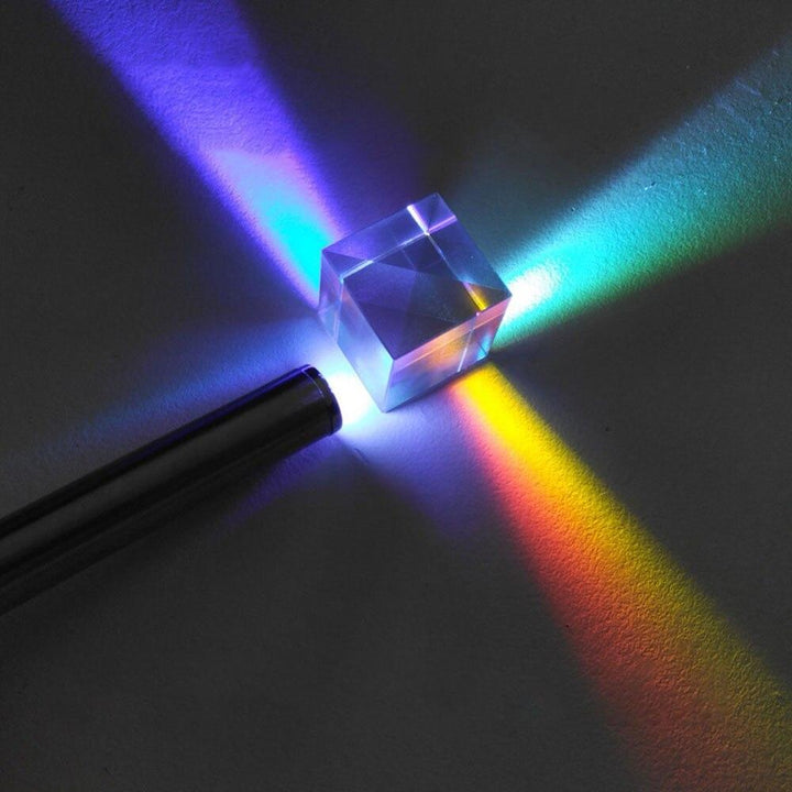 Lisslune | Optical prism cube