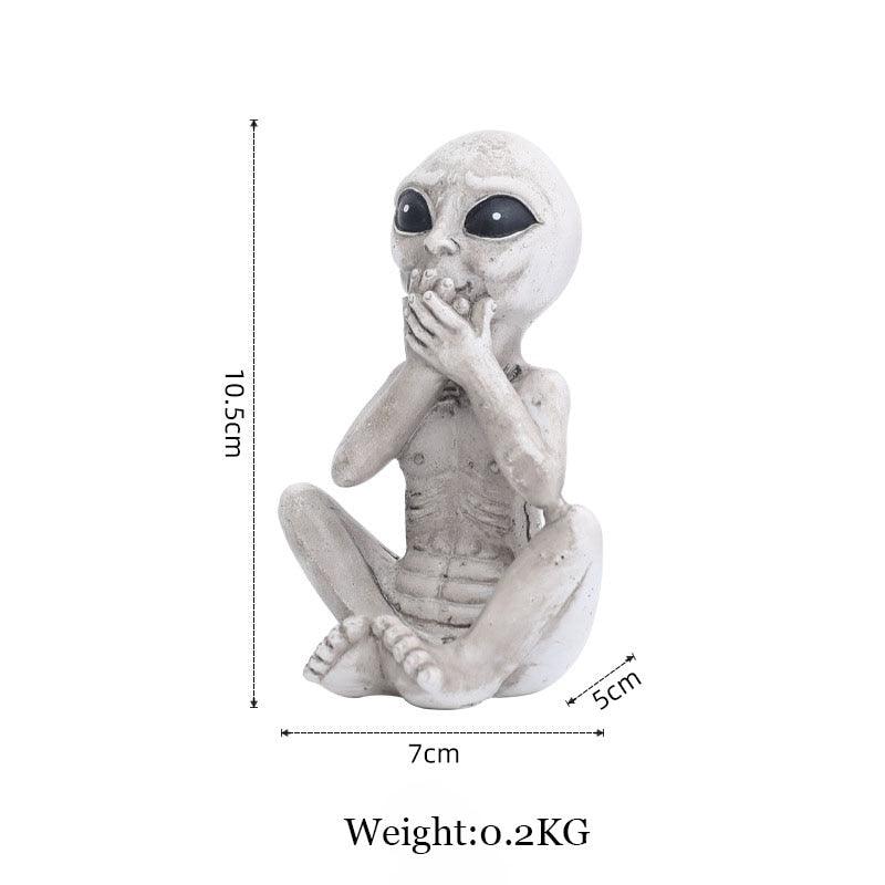 Lisslune | Extraterrestrial Joy: Fantastic Alien Figures Garden Set