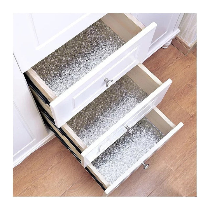 Lisslune | Self-adhesive kitchen foil against oil & fat splashes