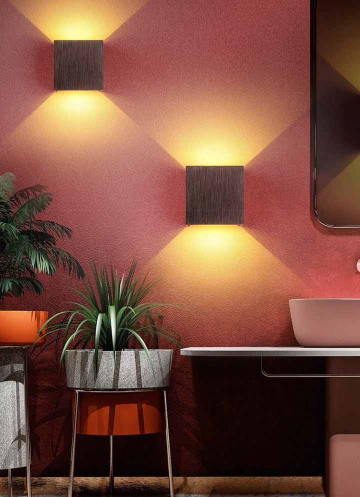 Lisslune | ElegantBeam – Minimalist Wall Lamp for Sophisticated Lighting