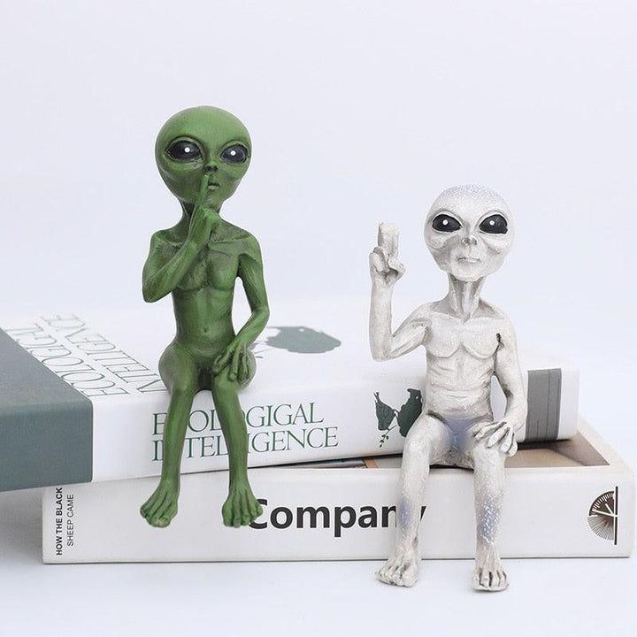 Lisslune | Extraterrestrial Joy: Fantastic Alien Figures Garden Set
