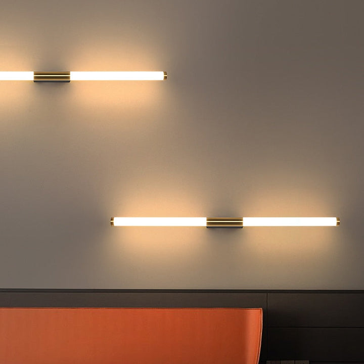 Lisslune | BarGleam – Minimalist Gold Wall Lamp with a Modern Twist