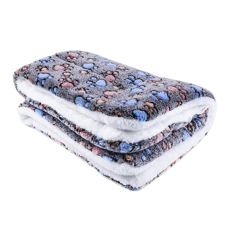 Lisslune | Plush Coral Velvet Pet Blanket - Ultimate Comfort for Dogs and Cats
