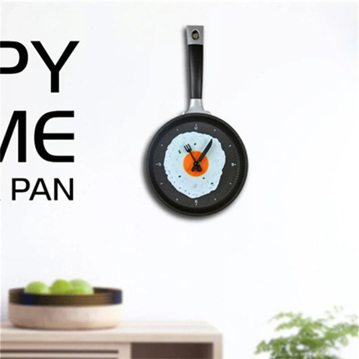 Lisslune | Omelette Pot-Shaped Wall Clock