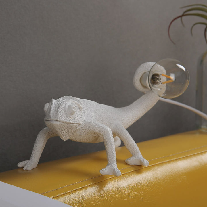 Lisslune | GlowLizard - Resin Lizard Table Lamp