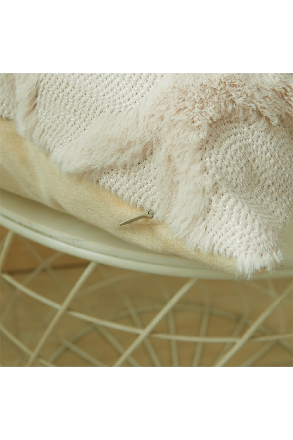 Lisslune | Rattan Plush Pillowcase