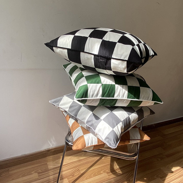 Lisslune | Mattes Checkerboard Pillowcase