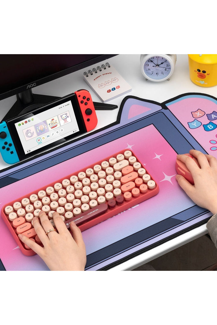 Lisslune | Ohr Gamer Mouse Pad