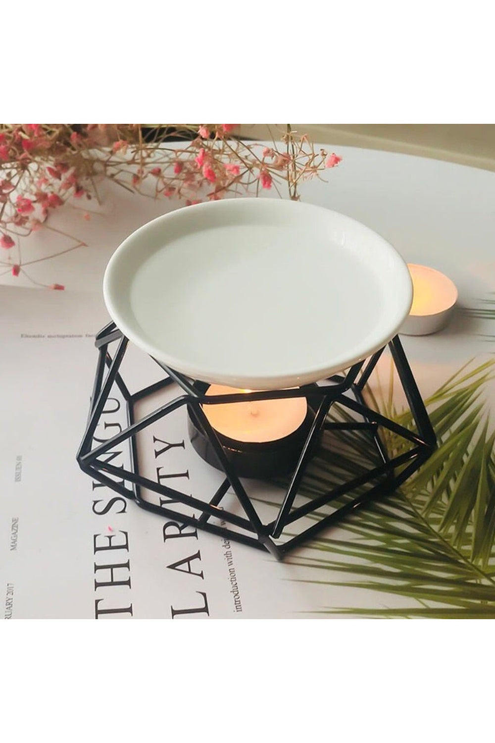 Lisslune | geometric oil burner