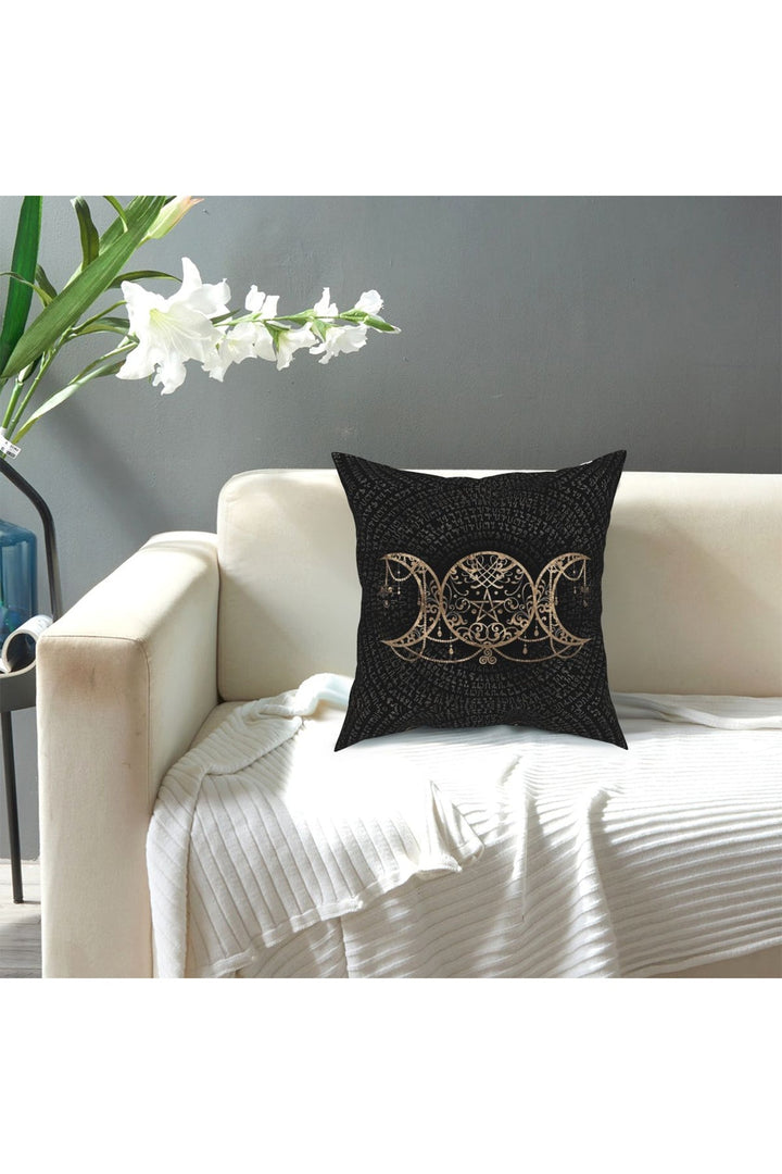 Lisslune | Moon Goddess Pillowcase