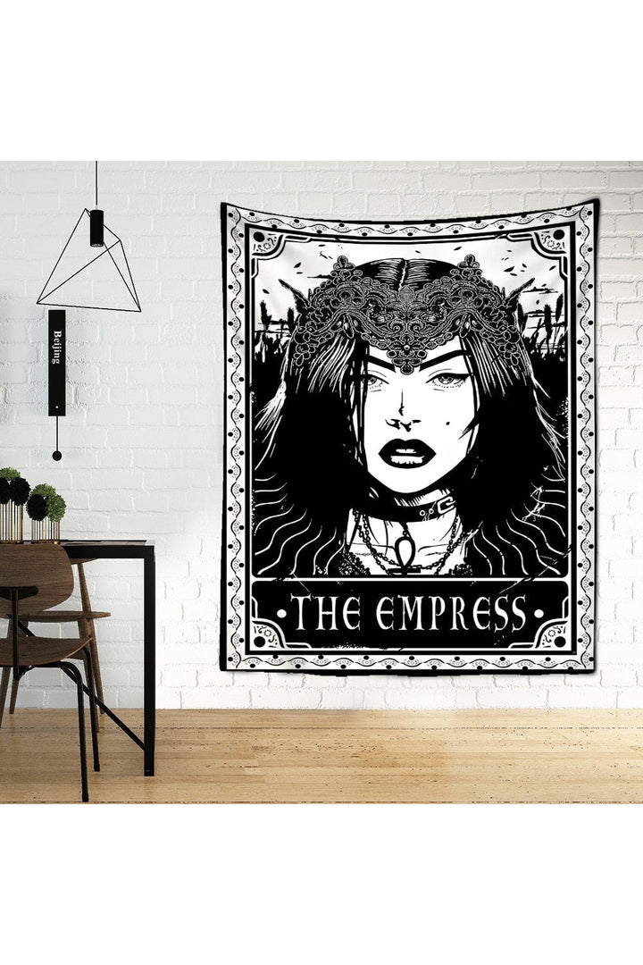 Lisslune | Grim Tarot Tapestry