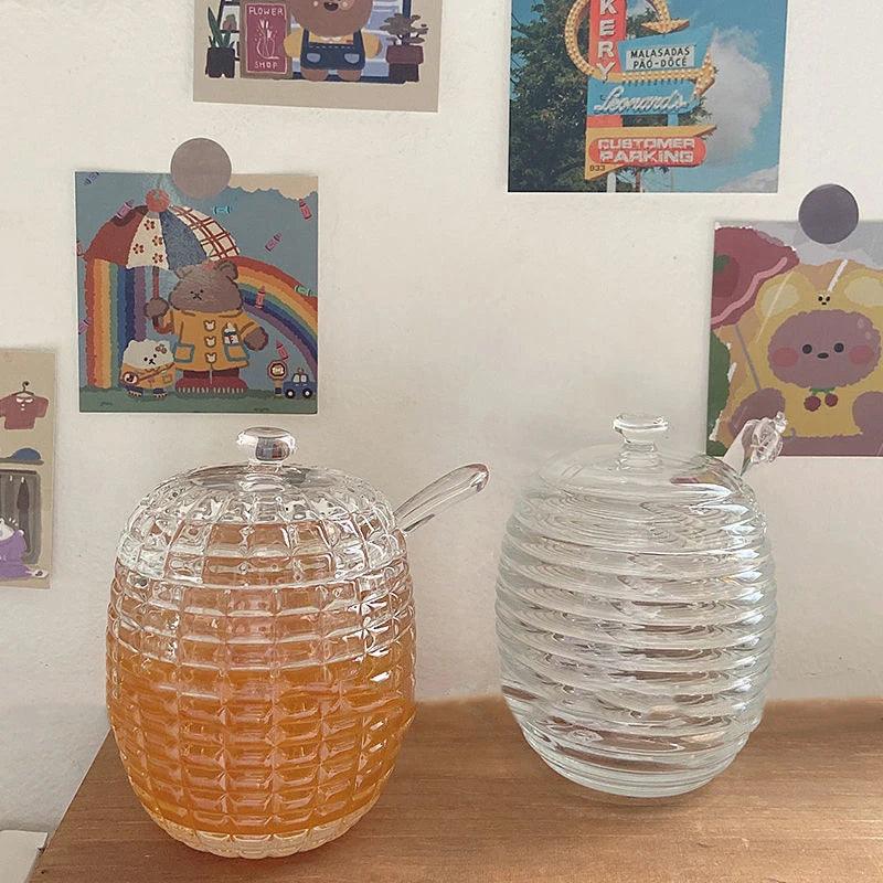Lisslune | Elegant 265ml Glass Honey Jar with Mixing Spoon - Ideal for Serving Honey, Juice, and Jam