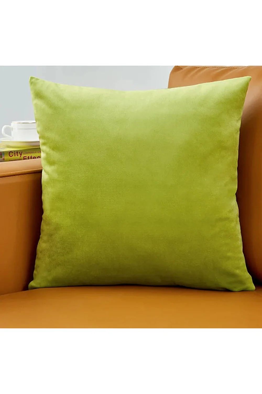 Lisslune | Beige velvet cushion cover
