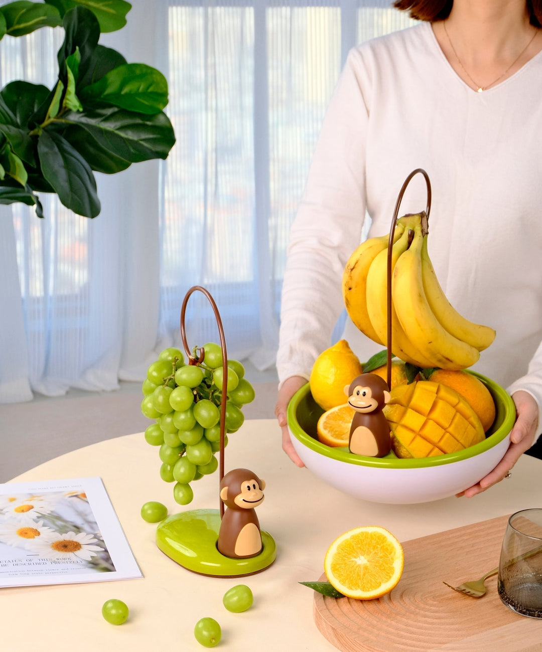 Lisslune | Monkey Shape Kitchen Banana Hanger Stand