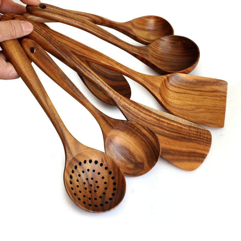 Lisslune | TeakChef 7-piece Kitchen Tool Set – Premium Teak Kitchen Tools for Style & Functionality