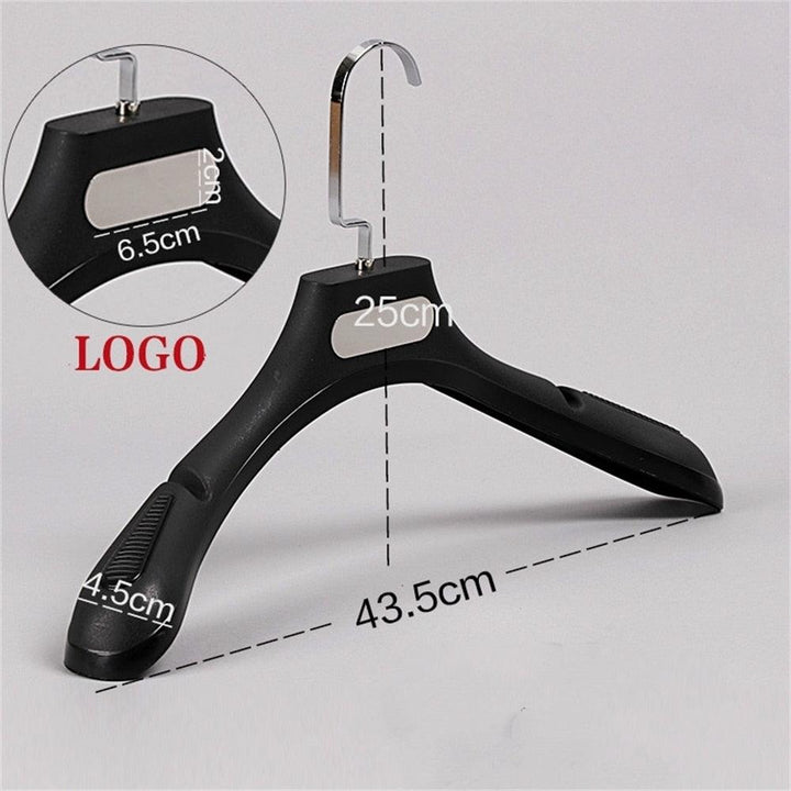 Lisslune | Premium plastic hangers: The ultimate solution for clothing storage