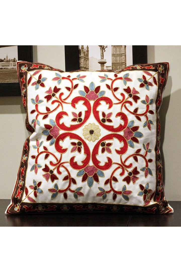 Lisslune | Flower Accent Cushion