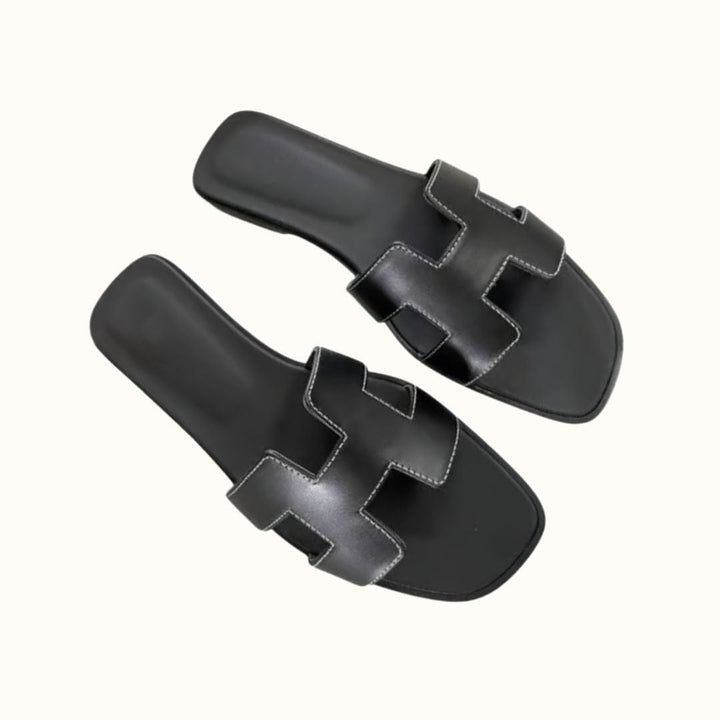 Lisslune | H - Slippers | Soft, comfortable and trendy