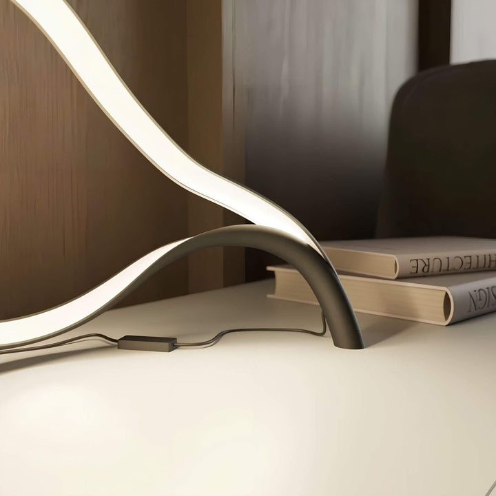 Lisslune | Lumaglow Slim LED Table Lamp