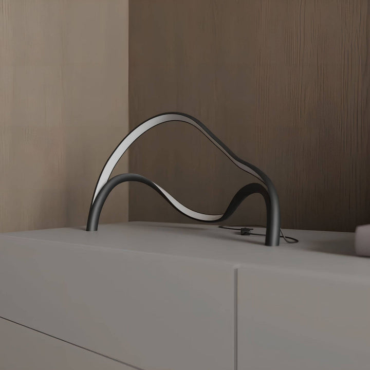 Lisslune | Lumaglow Slim LED Table Lamp