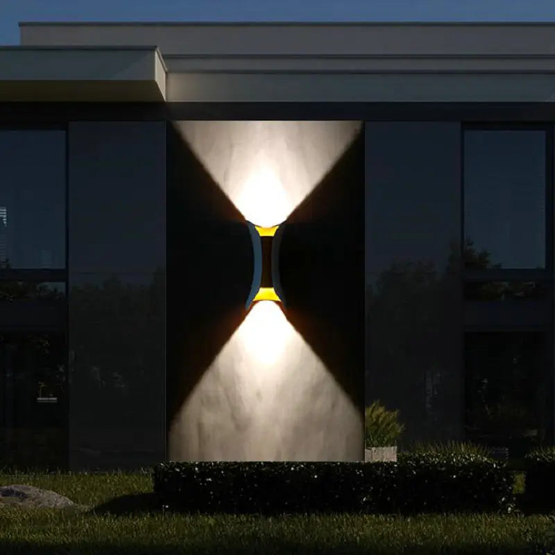 Lisslune | Luno - Colorful LED Outdoor Wall Lamp