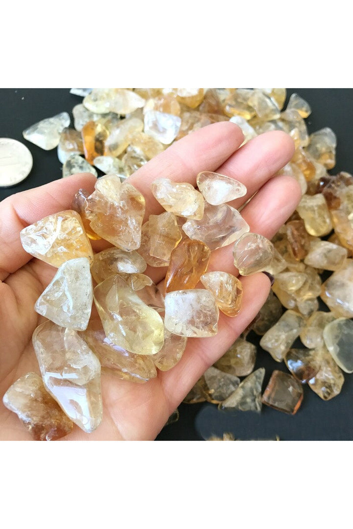 Lisslune | Citrine Yellow Pebble Specimen