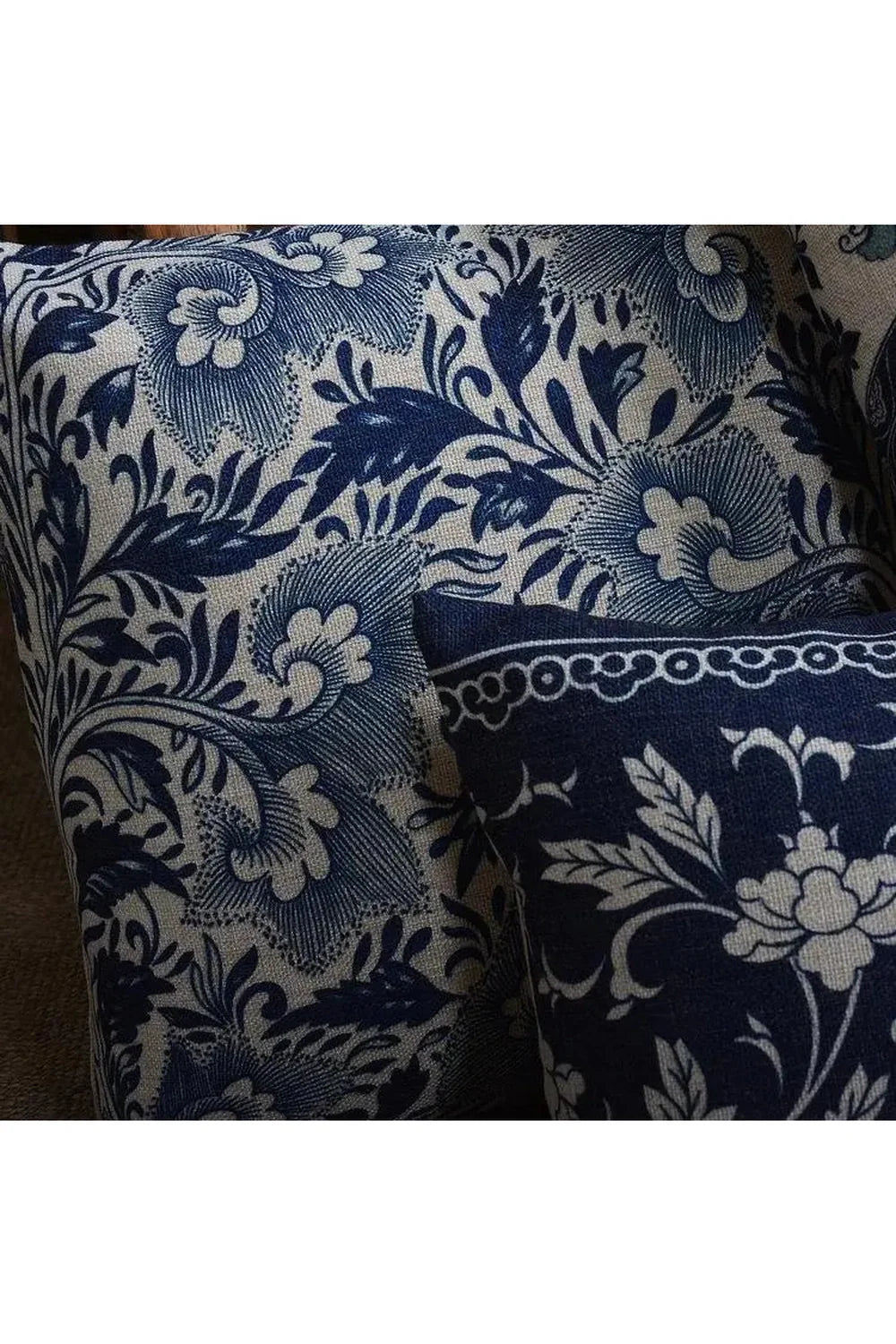 Lisslune | Floral Sofa Pillow Cover