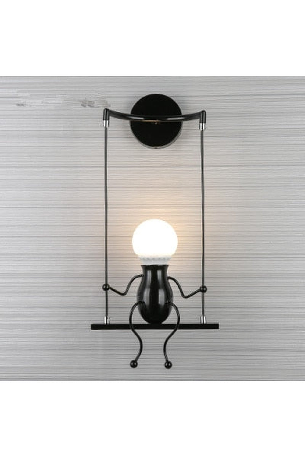 Lisslune | Little Man Swing LED