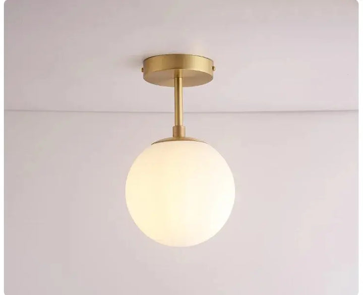 Lisslune | Elegant ball ceiling lamp with LED bulb for your chic space