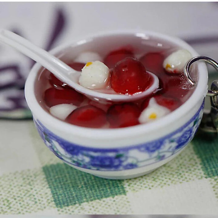 Lisslune | Charming porcelain noodle bowl keychain – Playful food accessory