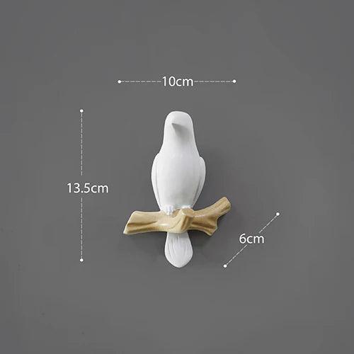 Lisslune | Chic bird-inspired resin wall hook: A combination of style and functionality