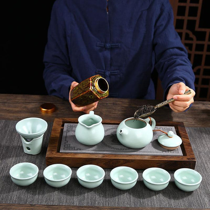 Lisslune | Elegant Vintage Chinese Ceramic Tea Storage Containers - Set of 2 in Green & Black