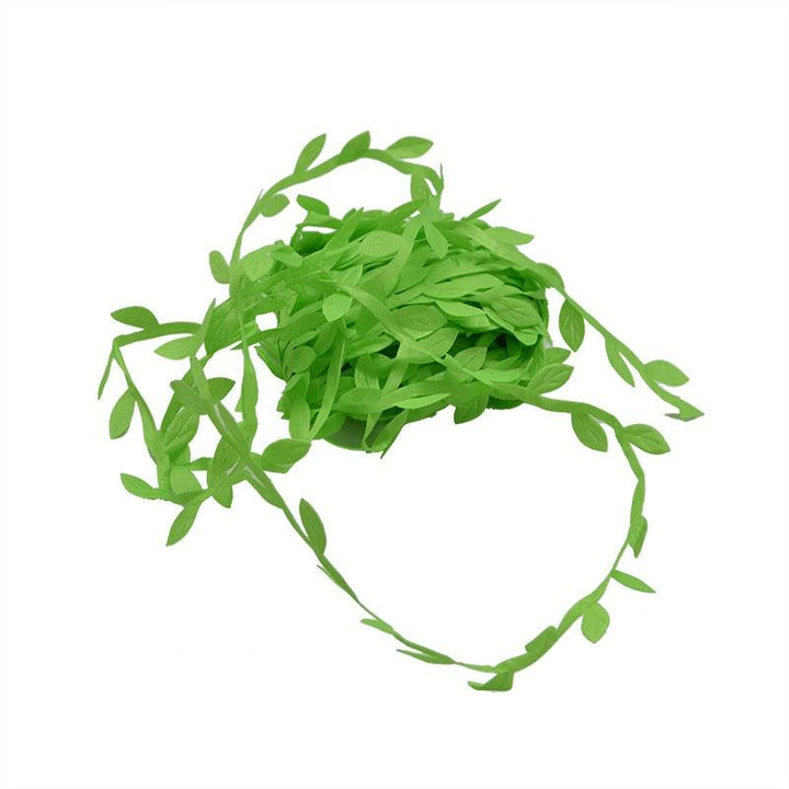 Lisslune | Lush Green Silk Leaf Garland - 10 Meters for elegant home decor and creative craft projects