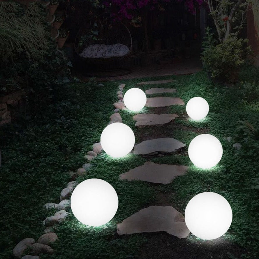Lisslune | Weatherproof Round LED Garden Light with 16 Colors and Remote Control - Perfect for Garden, Porch & Party
