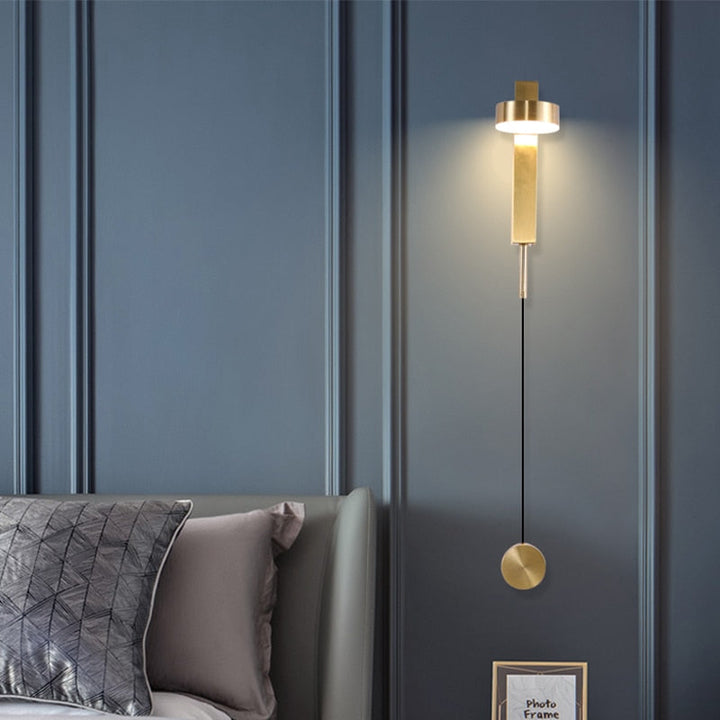 Lisslune | LumoLight – Sleek Wall Lamp for Soft, Refined Lighting