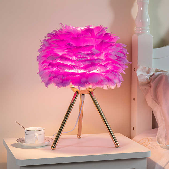 Lisslune | Table Lamp - FeatherLux - Dimmable Light - Elegant Feather Design