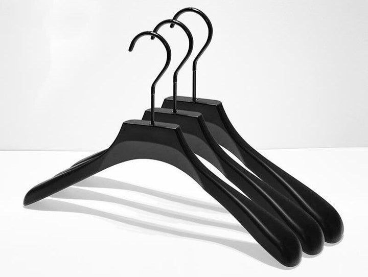 Lisslune | Adjustable plastic clips for effortless wardrobe organizing