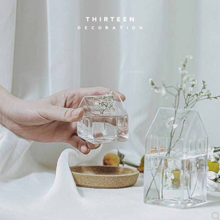 Lisslune | Simple Mini House Glass Flower Vase