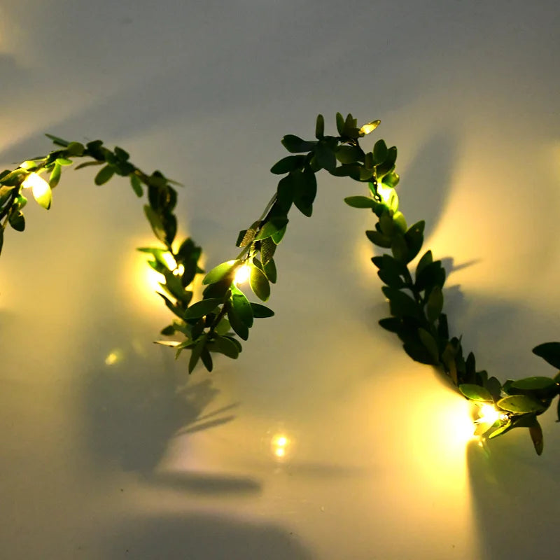 Rynx 2M 20LED Green Leaf Garland Fairy LED String Lights Artificial Leaf Vine for Christmas Home Wedding Birthday Party Decorations