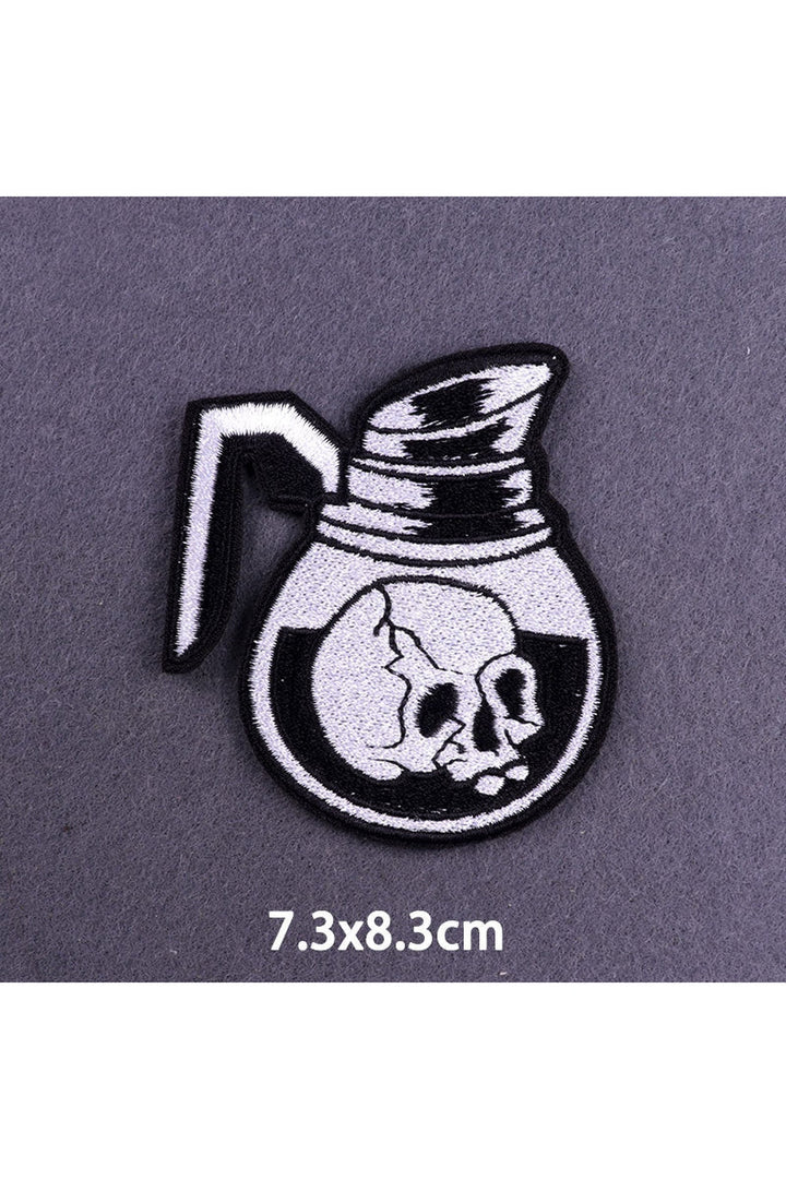 Lisslune | themed embroidered patches
