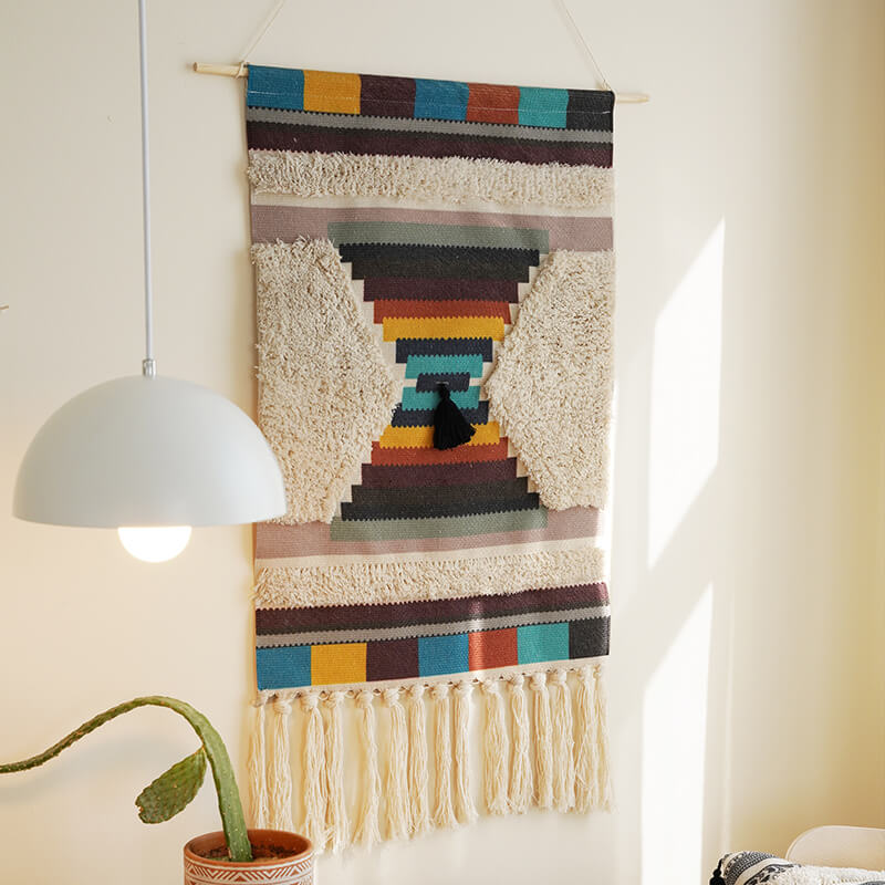Lisslune | Handwoven geometric pattern tassel wall hanging