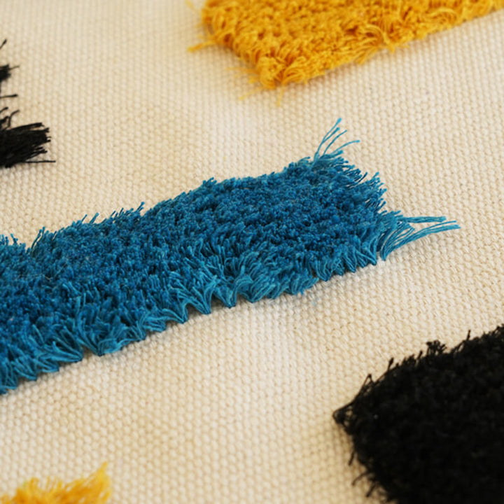 Lisslune | Handwoven geometric pattern tassel wall hanging