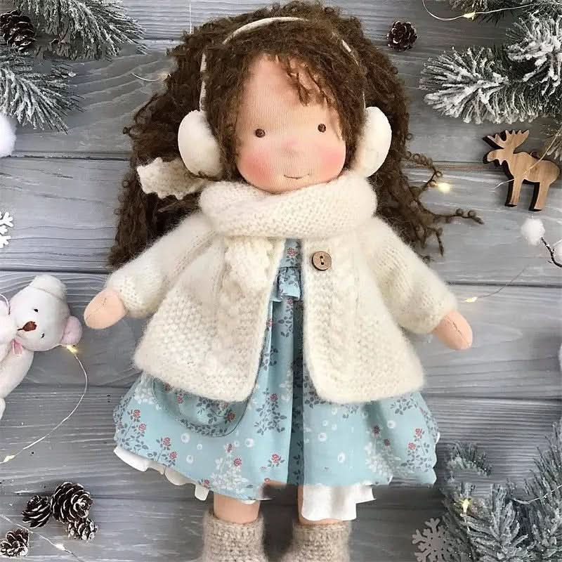Lisslune | Handmade cotton Waldorf doll with accessories