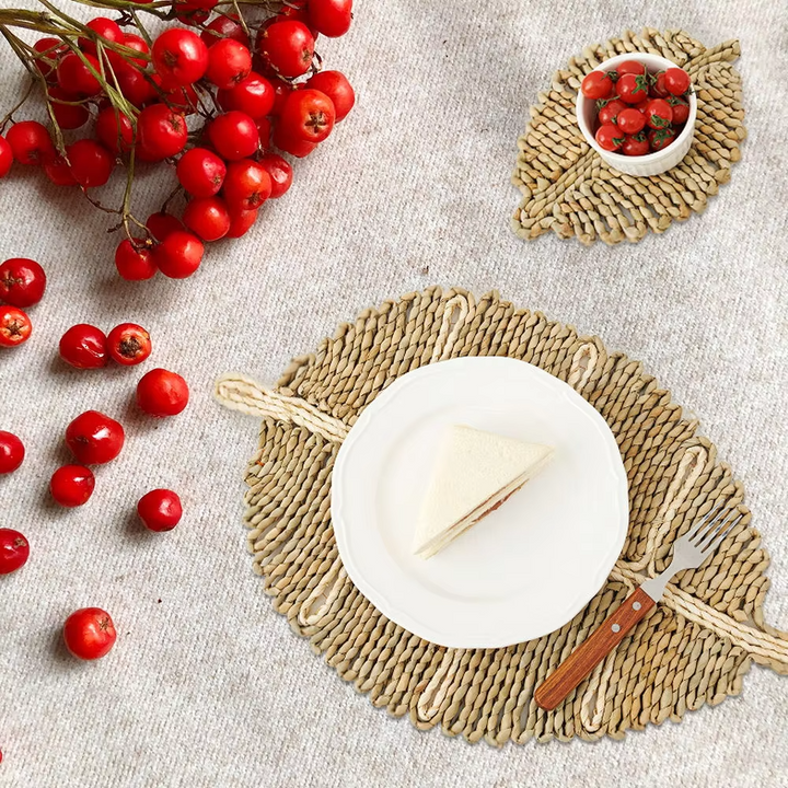 Lisslune | Hand-woven Leaf Table Mat